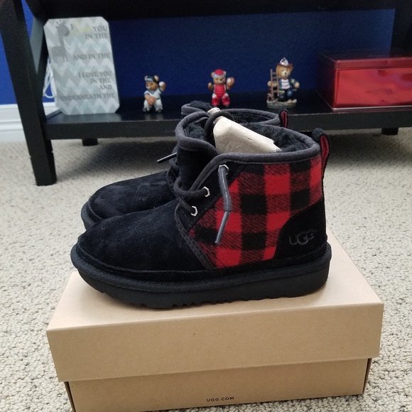 neumel plaid uggs